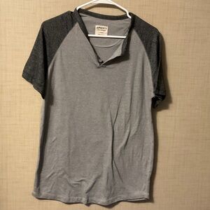 Alpha Beta Men's Charcoal and Gray Short Sleeve Tee